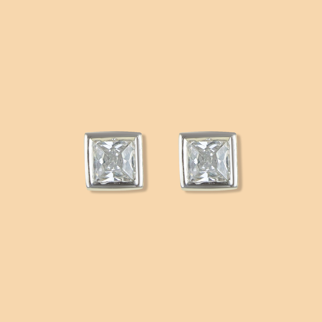 Silver Bold Square Radiance