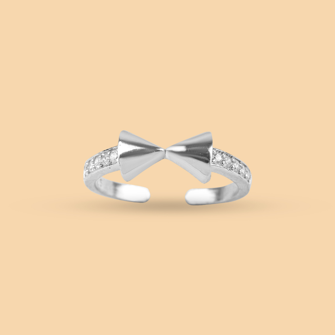 Silver Elegant Bow Stone Ring
