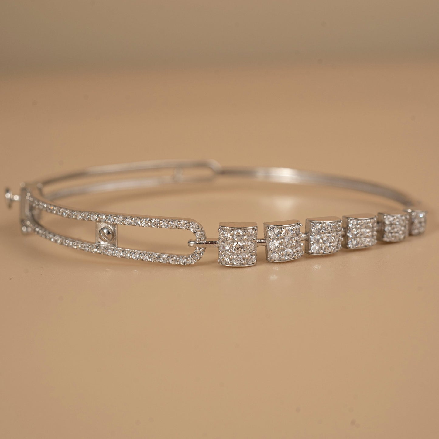 Openable Oval Dazzle Bracelet