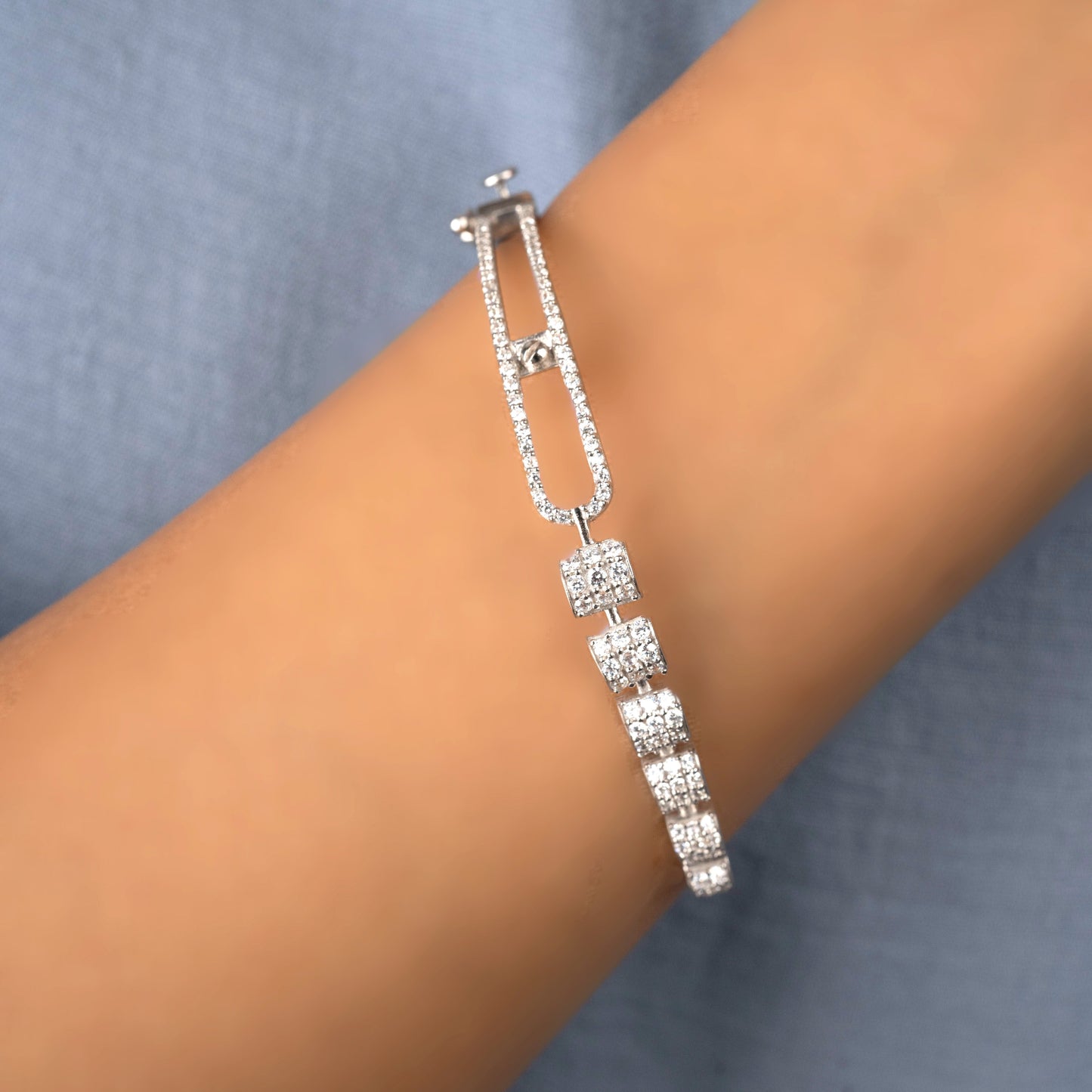 Openable Oval Dazzle Bracelet