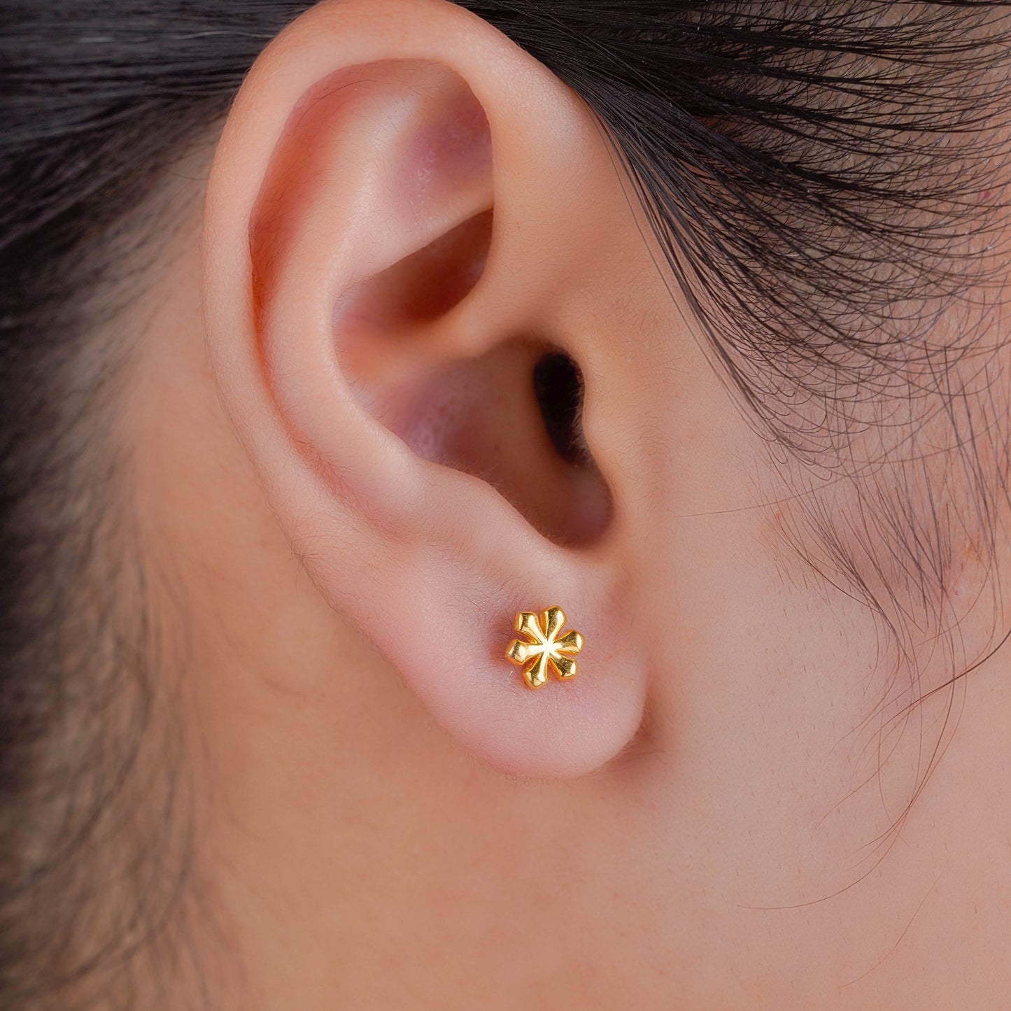 Five-Point Arrow Silver Studs