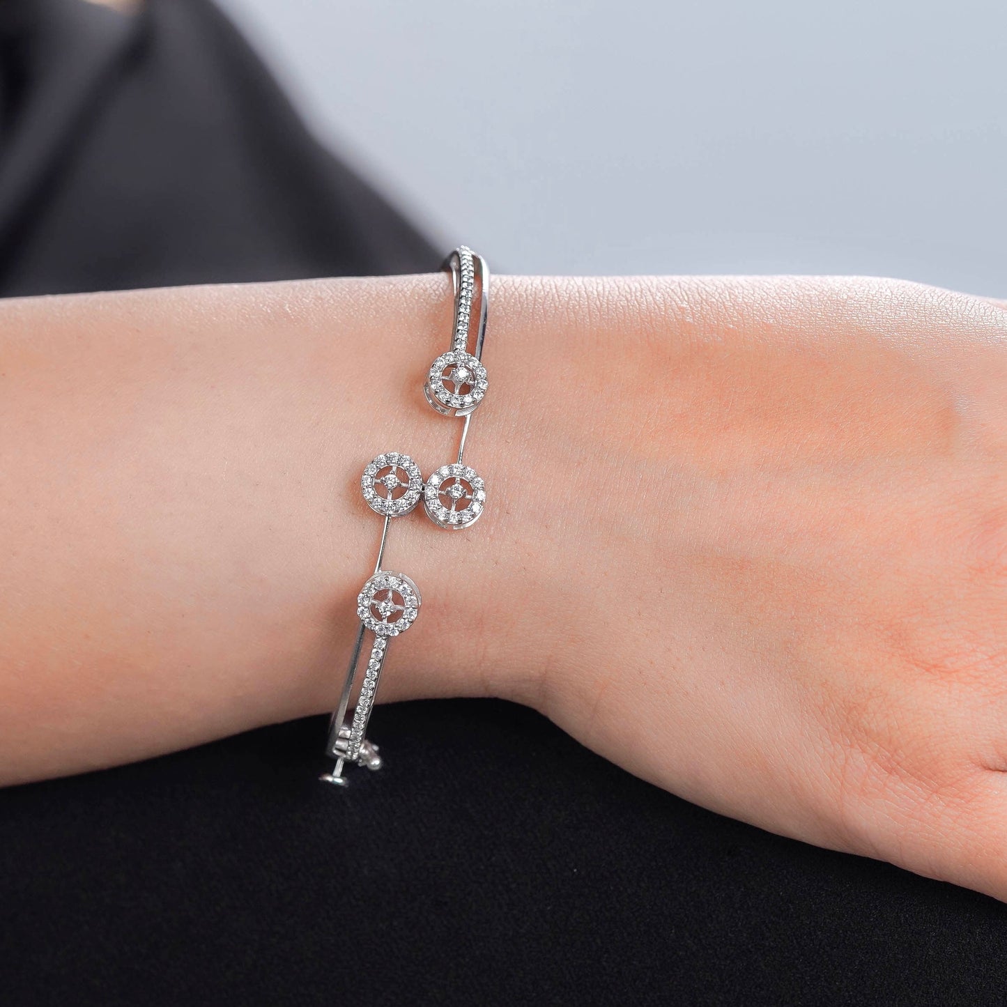 Silver Orbit Twinkle Bracelet