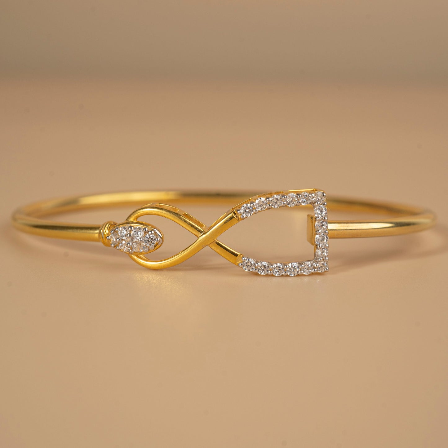 Infinity Sand Openable Bracelet