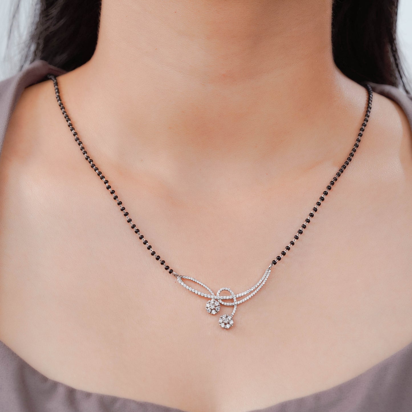 Silver Heartstrings Studded Mangalsutra